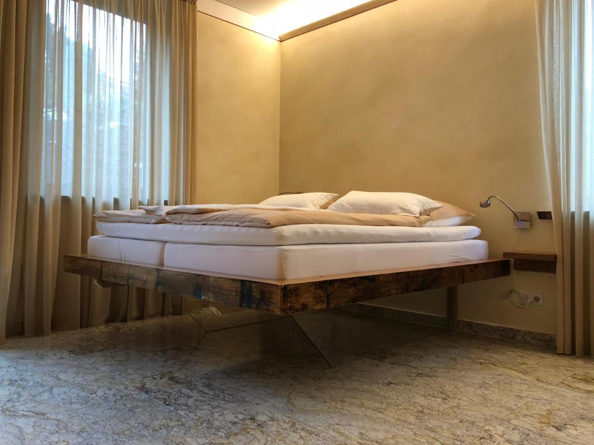 Gaestehaus Alte Glaserei Нойштадт-ан-дер-Вайнштрасе Экстерьер фото